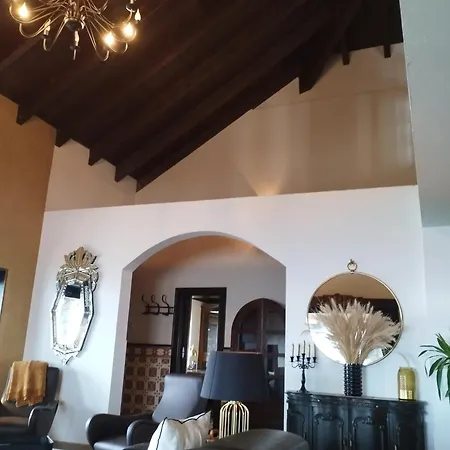 Luxury Colonial Country Villa