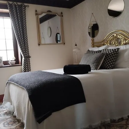 Luxury Colonial Country *