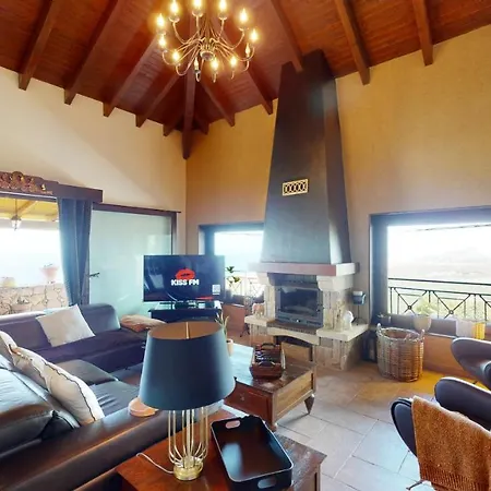 Willa Luxury Colonial Country